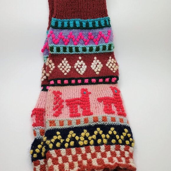 Unisex Sheep Wool Booties with Geometric Flame Design - Picture 3 of 6